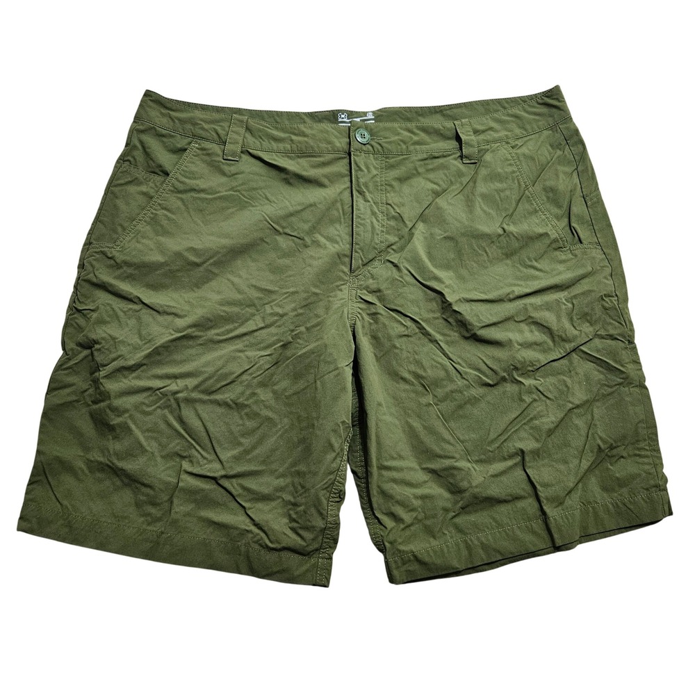 Under Armour HeatGear Mens 42 Olive Green Loose Fit Hiking Utility Short 1253171